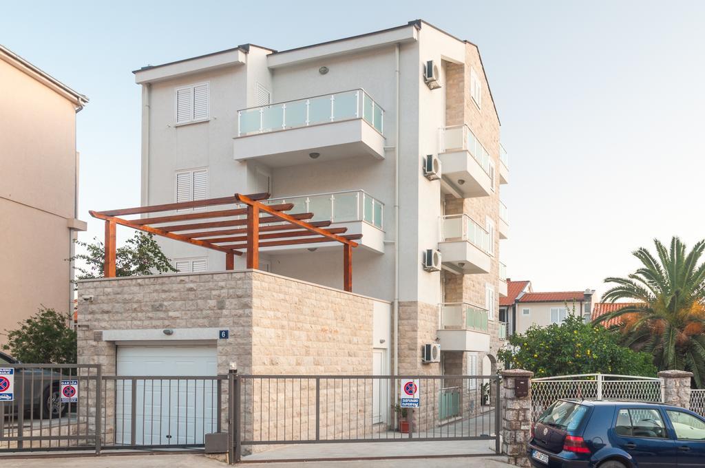 Apartments Lila Aurea Petrovac Luaran gambar