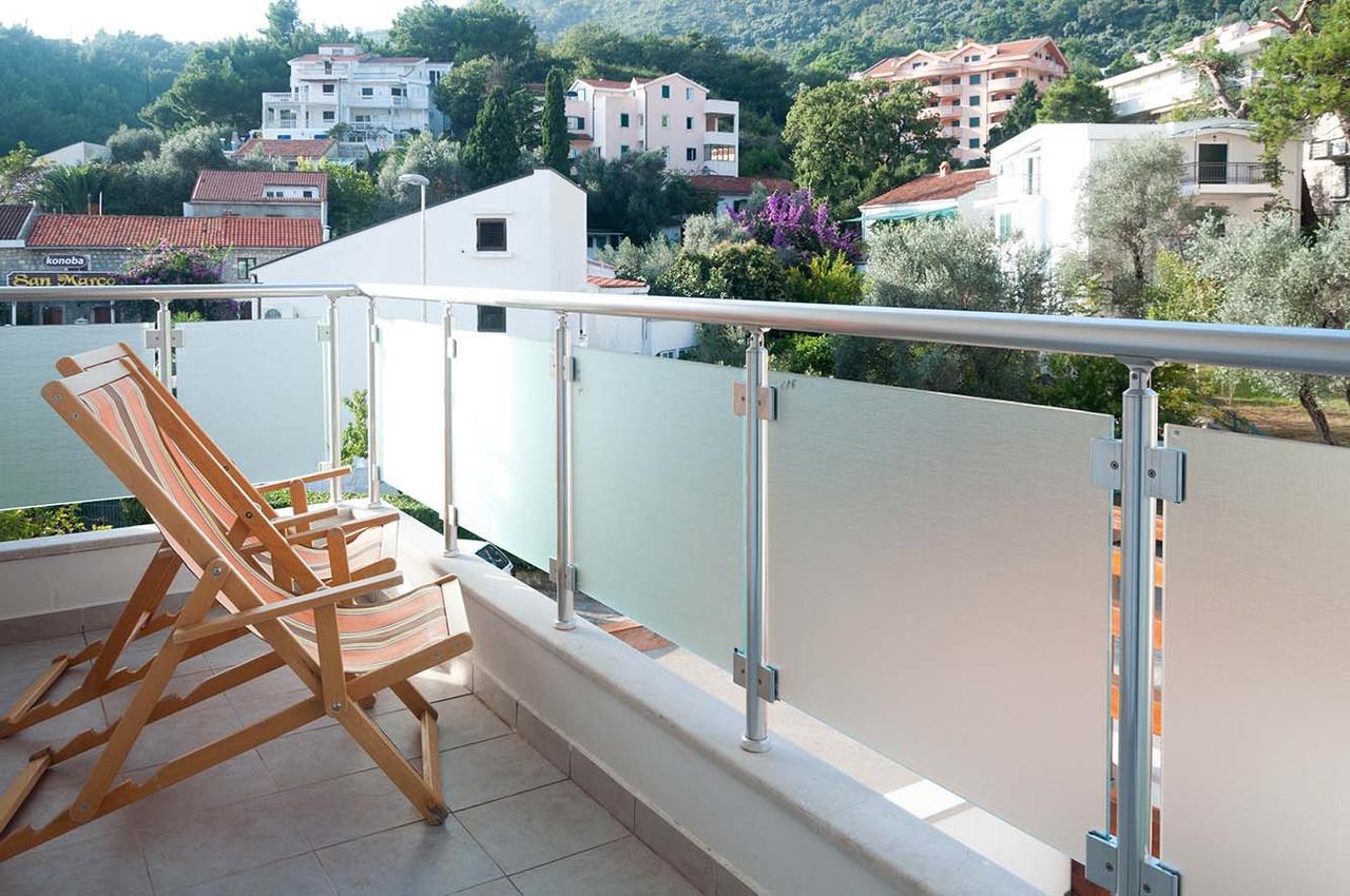 Apartments Lila Aurea Petrovac Luaran gambar